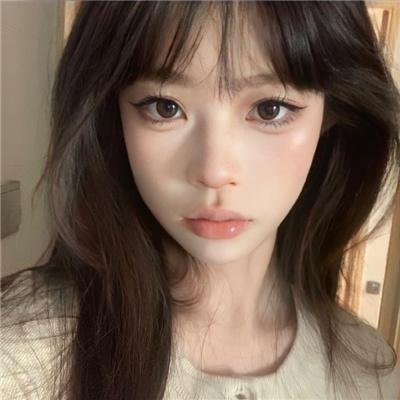 窗外是蓝星